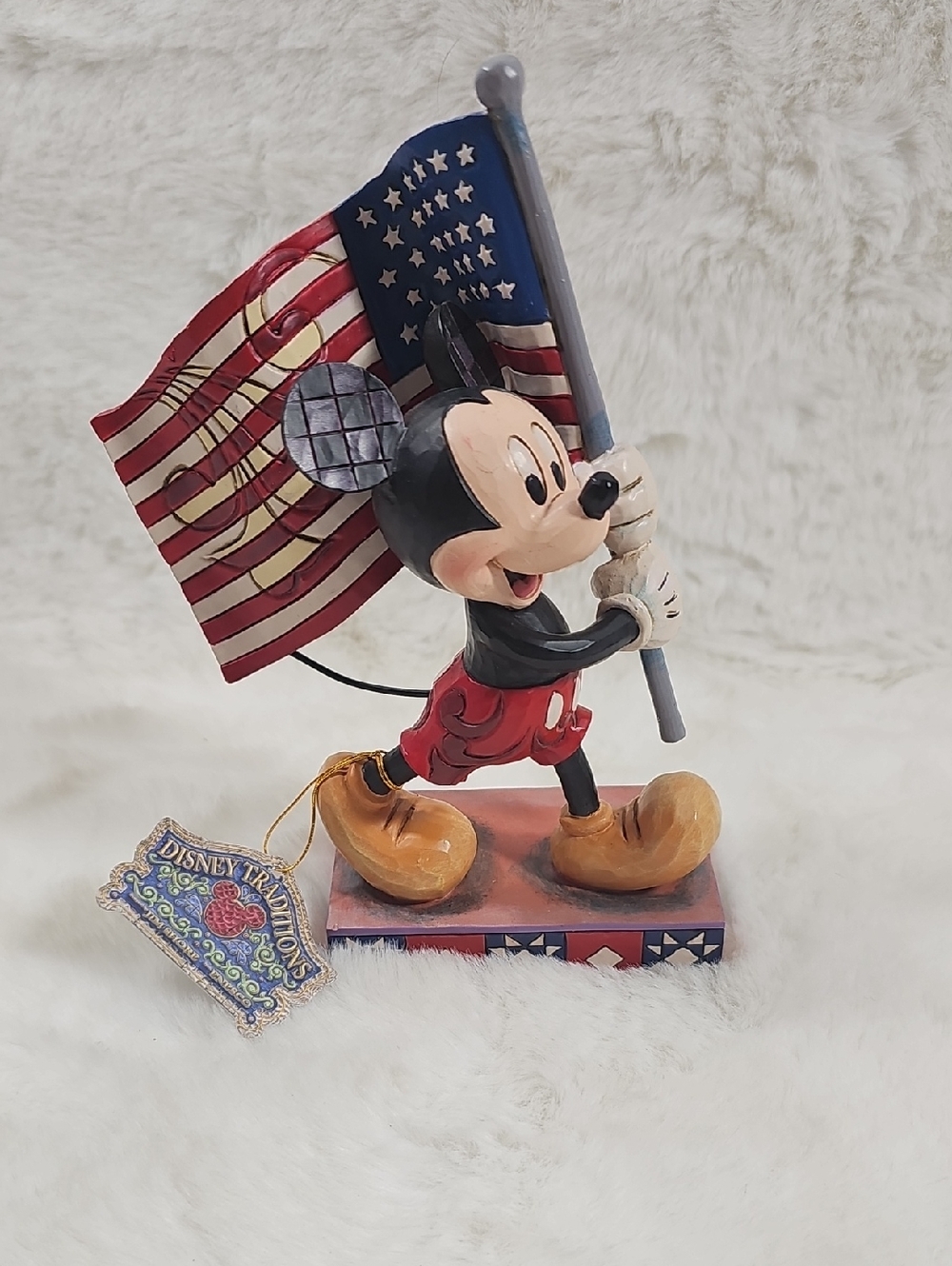 ENESCO Jim Shore Disney Traditions Old Glory Mickey Mouse Figurine